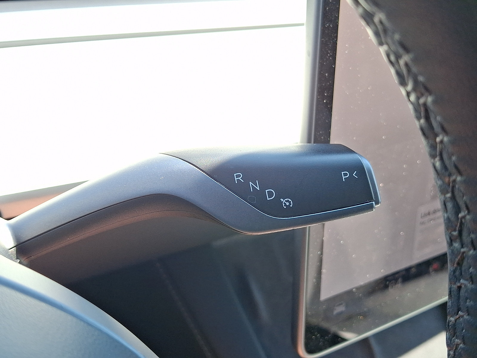 Used 2024 Tesla Model Y Long Range AWD/4WD image 15