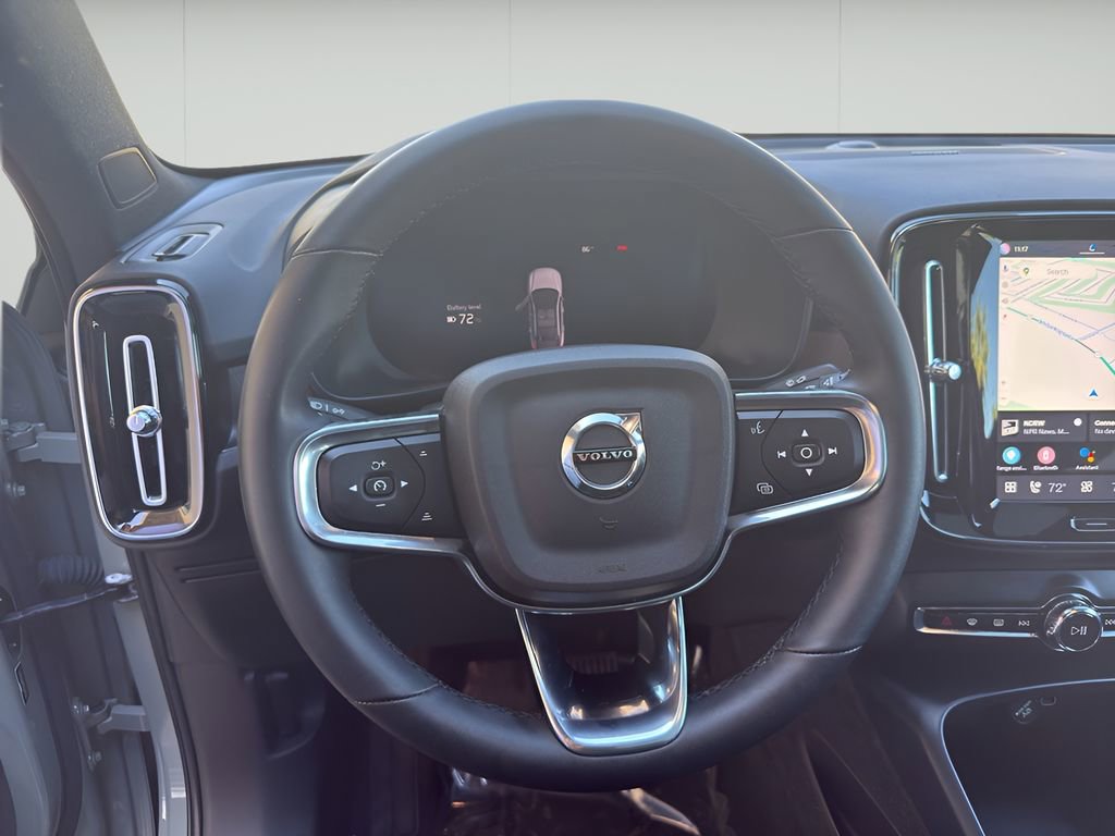 Used 2023 Volvo C40 P8 Recharge Ultimate image 14