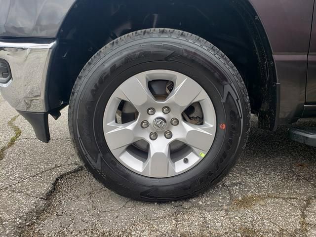 Used 2019 RAM 1500 Big Horn AWD/4WD image 33