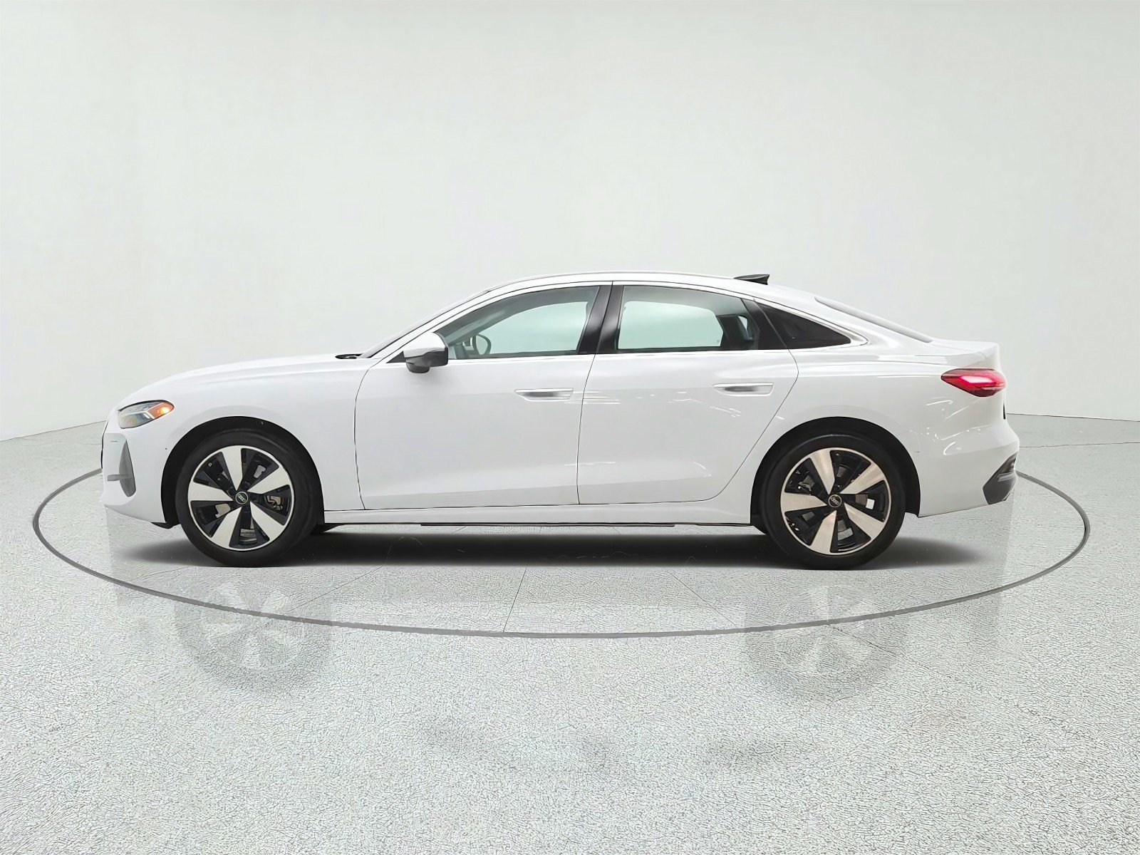 Used 2025 Audi A5 2.0T Premium Plus w/ Premium Plus AWD/4WD image 8