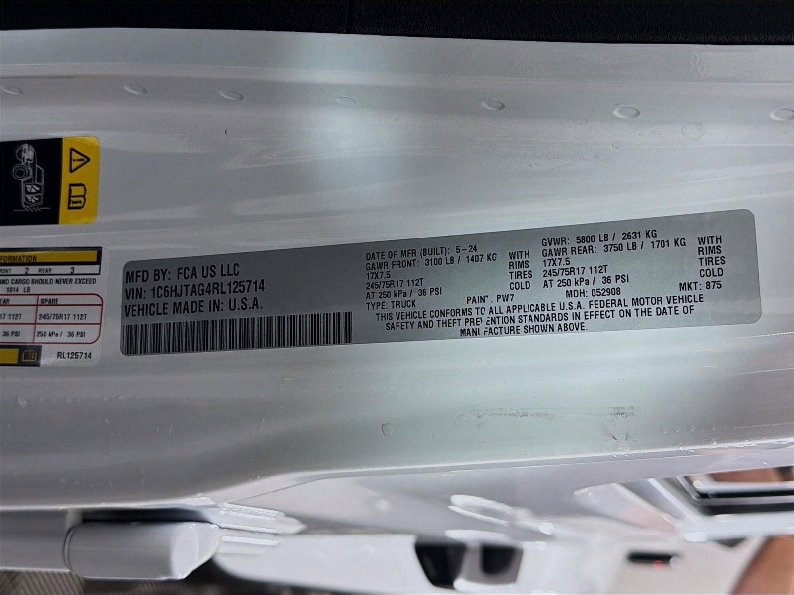 Used 2024 Jeep Gladiator Sport AWD/4WD image 31