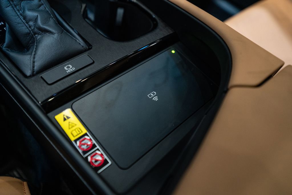 Used 2023 Lexus ES 350 w/ Premium Package image 33