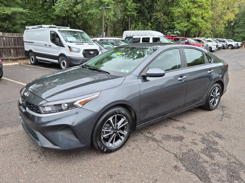 Used 2024 Kia Forte LXS FWD image 2