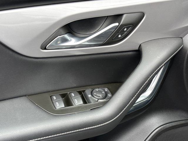 Used 2024 Chevrolet Blazer LT image 15