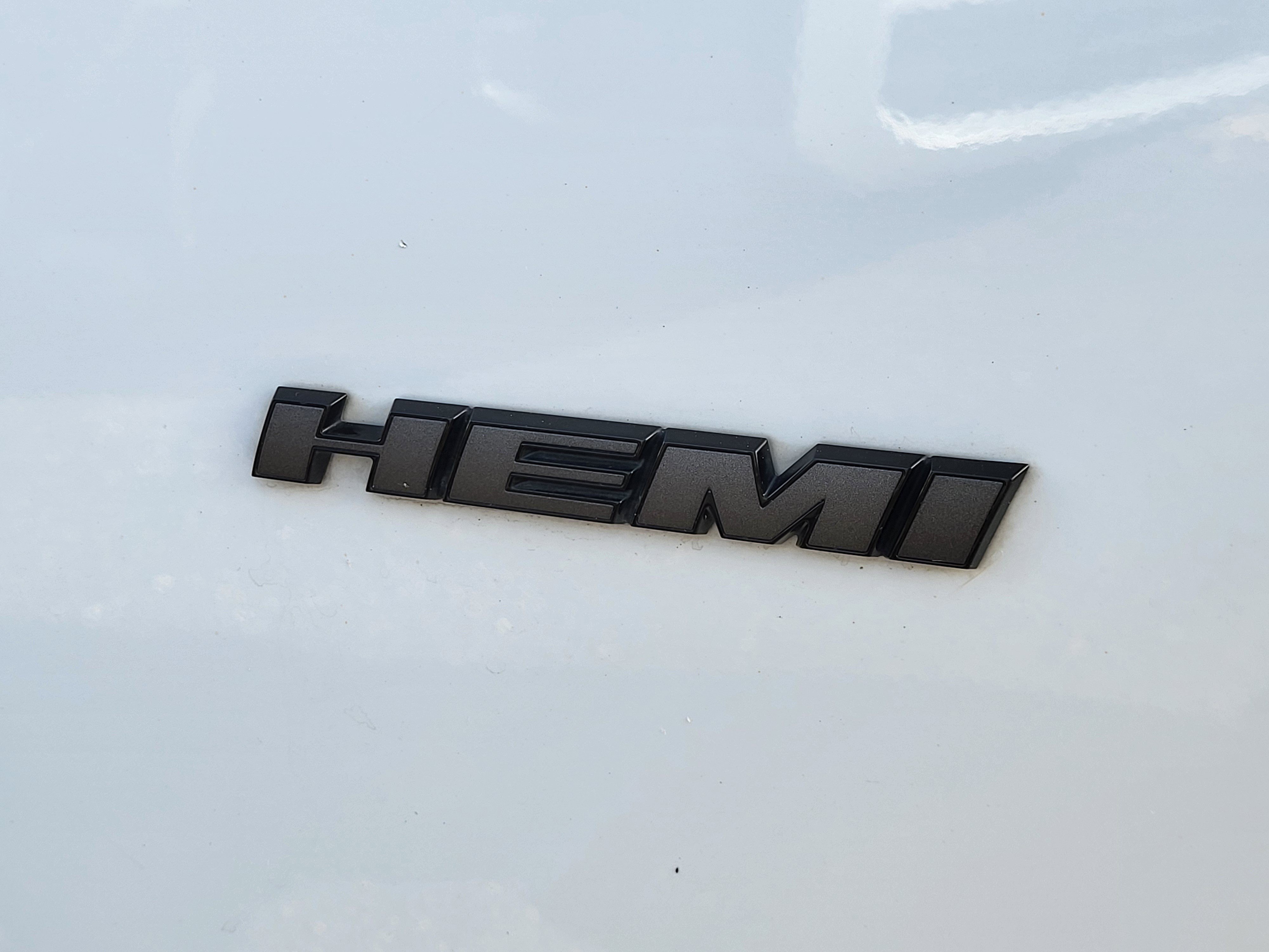 Used 2018 Dodge Challenger R/T w/ Blacktop Package image 11