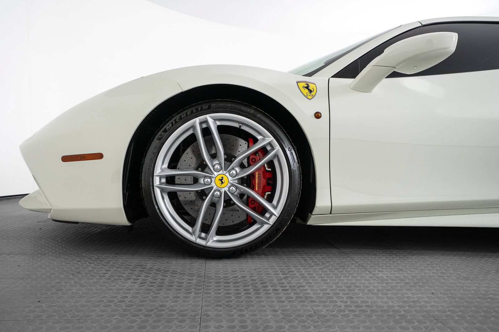 Certified 2019 Ferrari 488 Spider RWD image 41