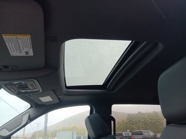 New 2026 GMC Sierra 1500 SLT w/ SLT Premium Package image 19