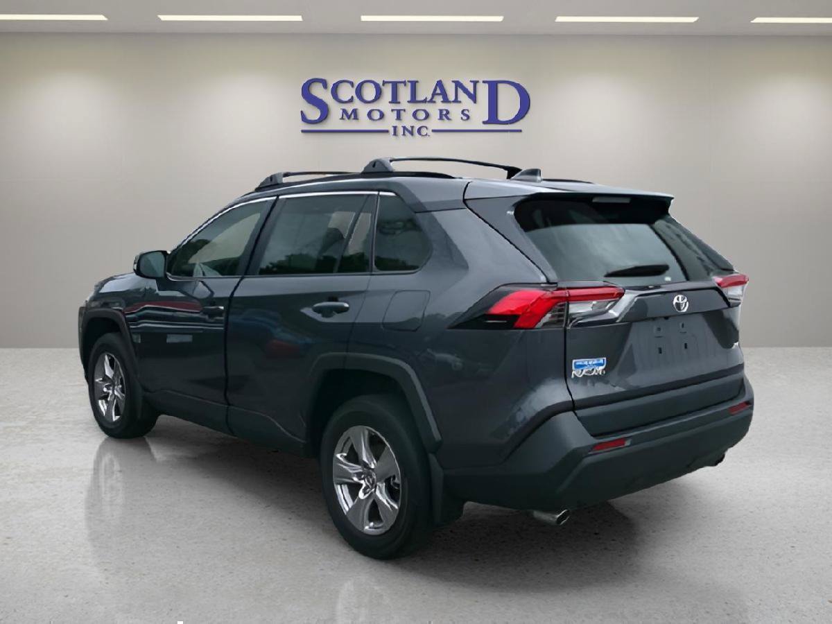 Used 2025 Toyota RAV4 XLE FWD image 8