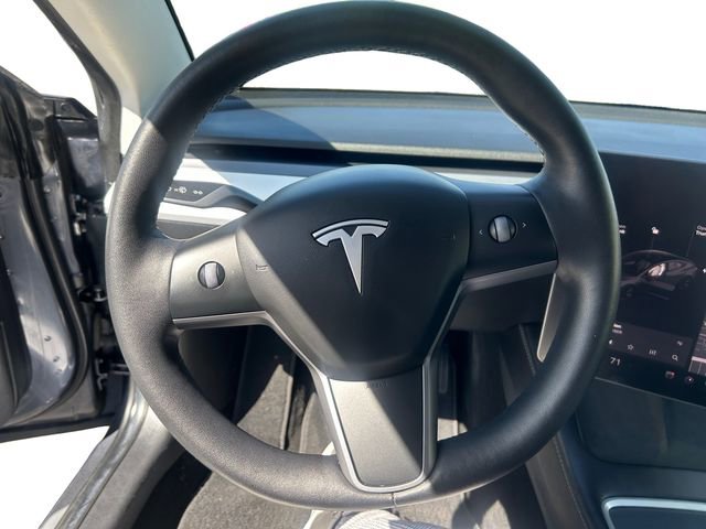 Used 2022 Tesla Model 3 Long Range AWD/4WD image 13