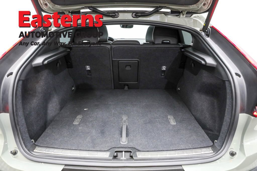 Used 2023 Volvo C40 P8 Recharge Plus w/ Climate Package image 13