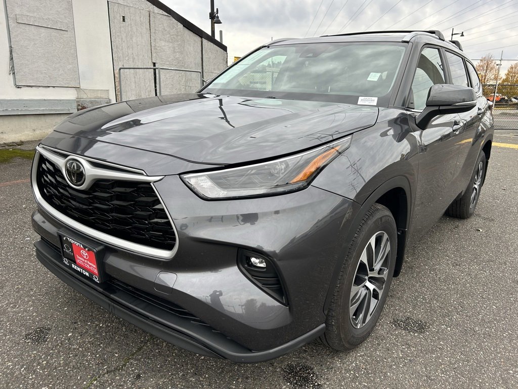 Certified 2024 Toyota Highlander XLE