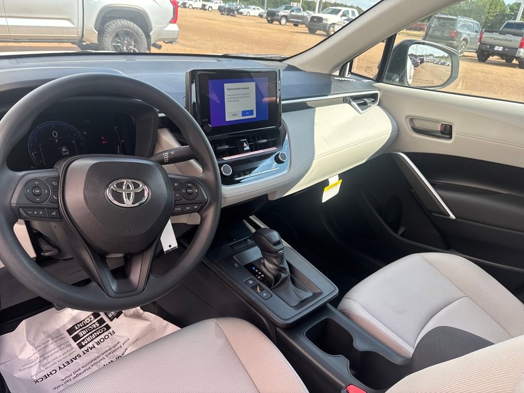 New 2026 Toyota Corolla Cross L image 2