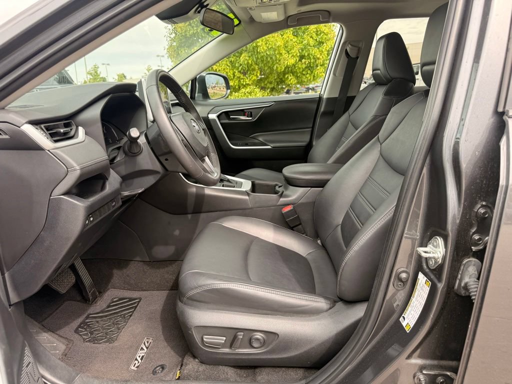 Used 2023 Toyota RAV4 XLE Premium AWD/4WD image 12