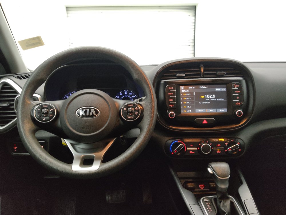 Used 2021 Kia Soul LX FWD image 22