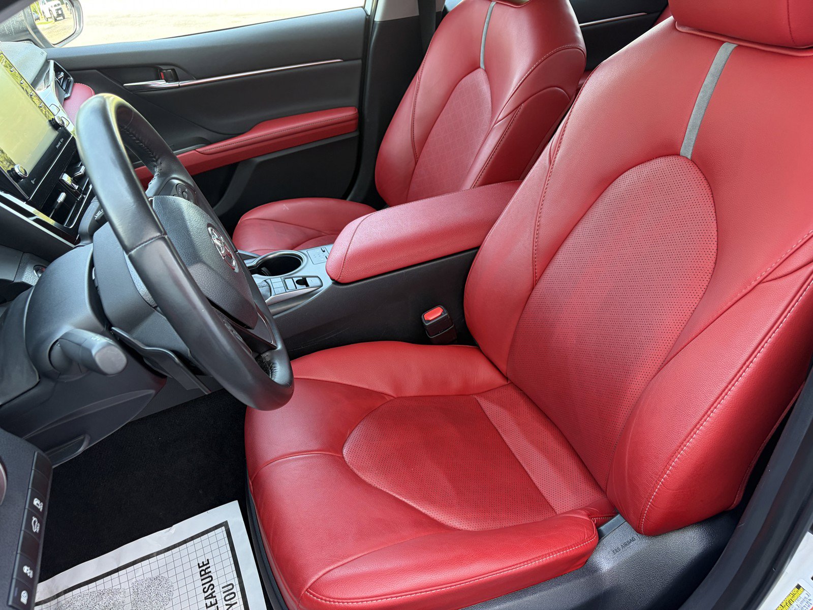 Used 2024 Toyota Camry XSE FWD image 11