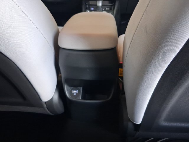 Used 2023 Hyundai Kona SEL w/ Convenience Package FWD image 5