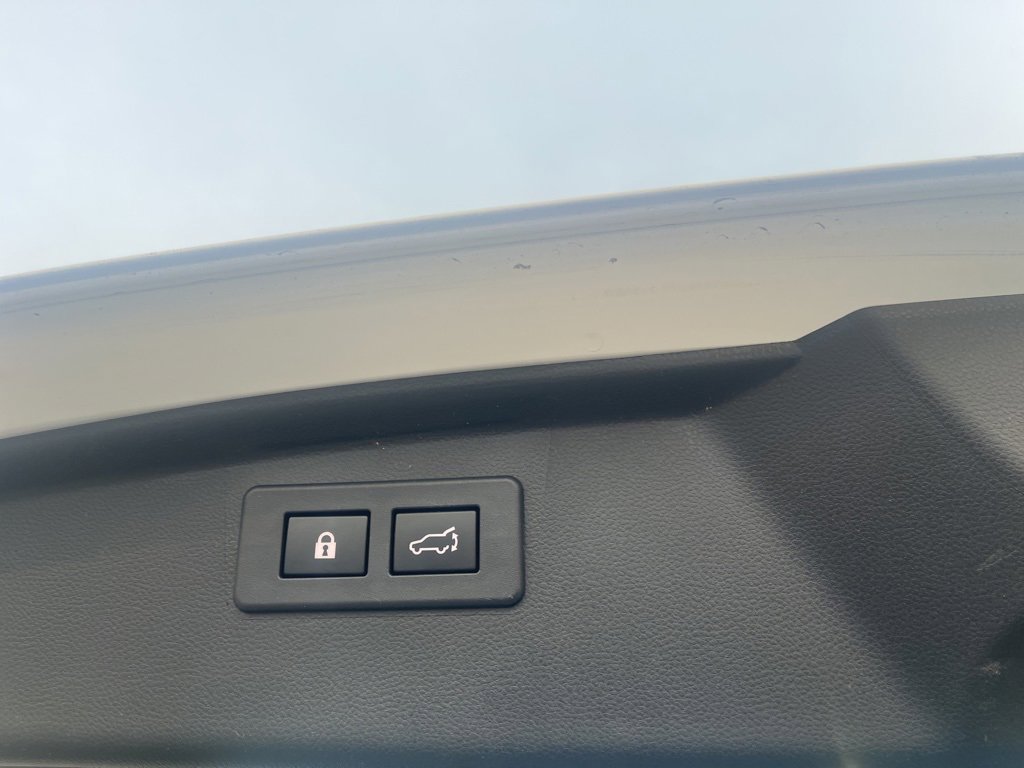 Used 2020 Subaru Outback Limited XT image 10