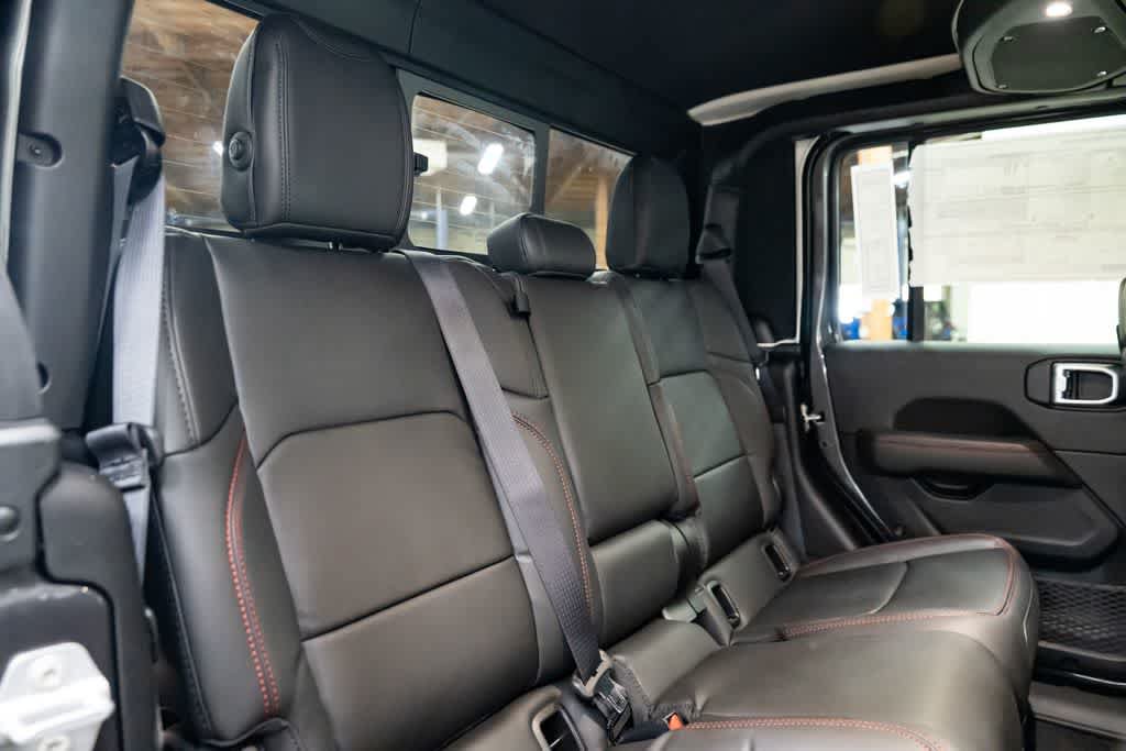 New 2026 Jeep Gladiator Rubicon AWD/4WD image 32