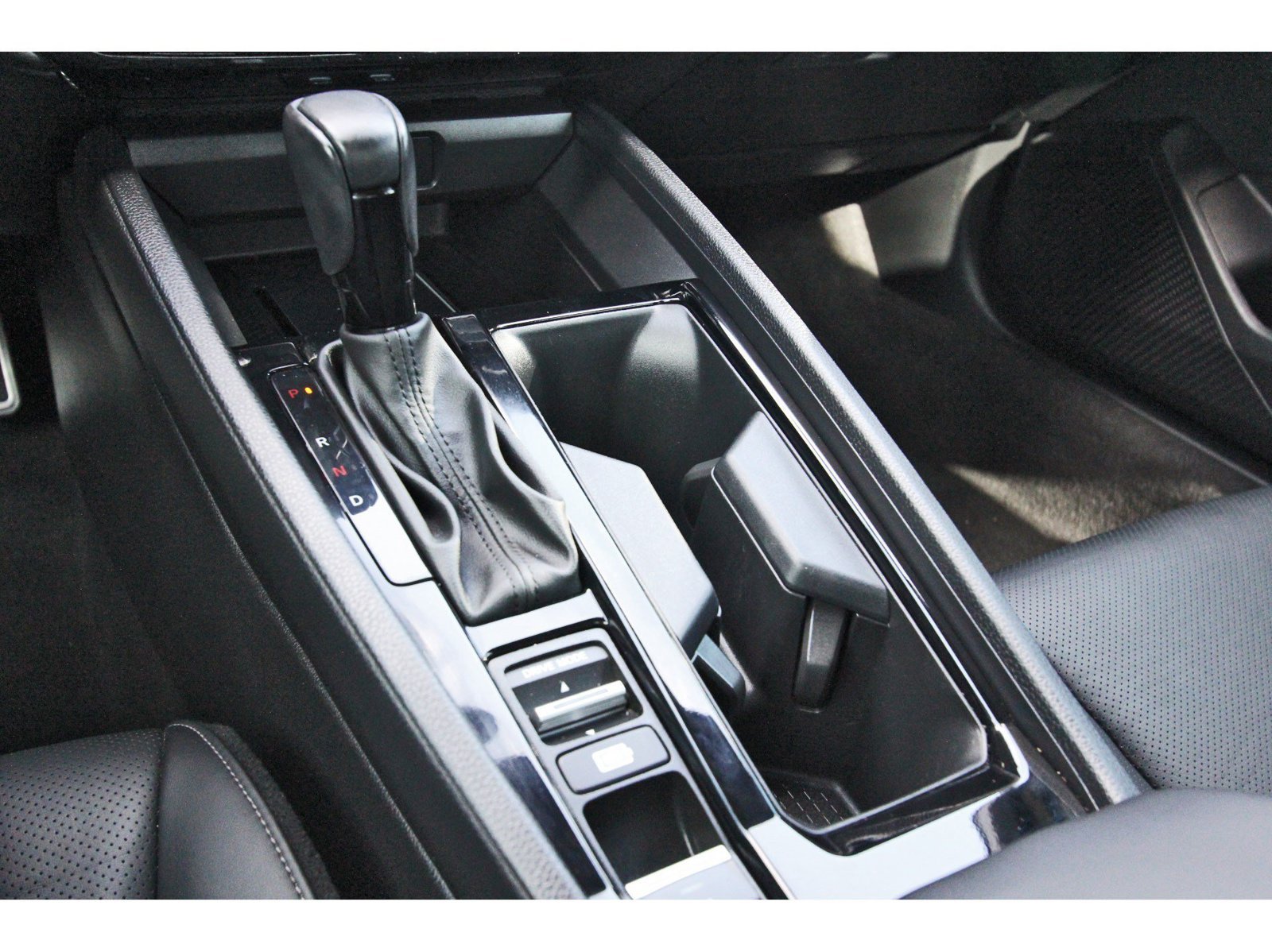 Used 2025 Honda Accord Sport image 30