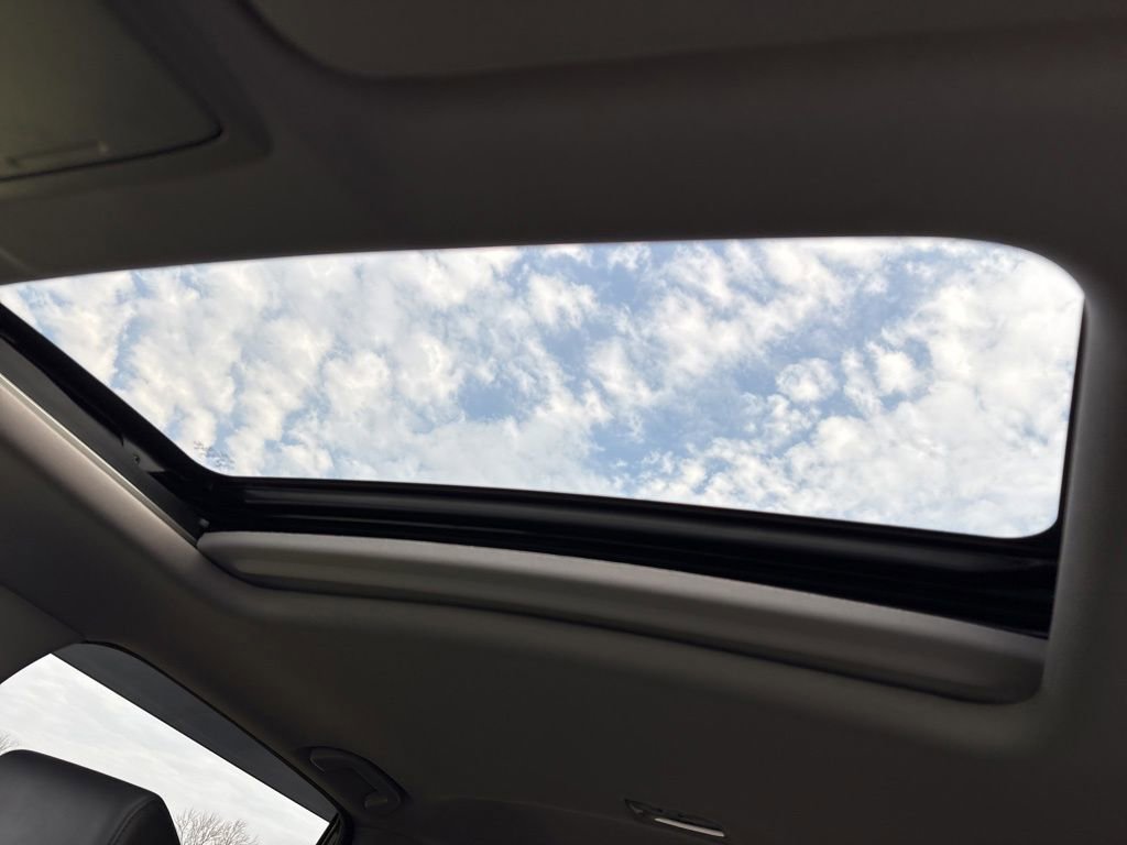 Used 2021 Honda CR-V EX-L image 5