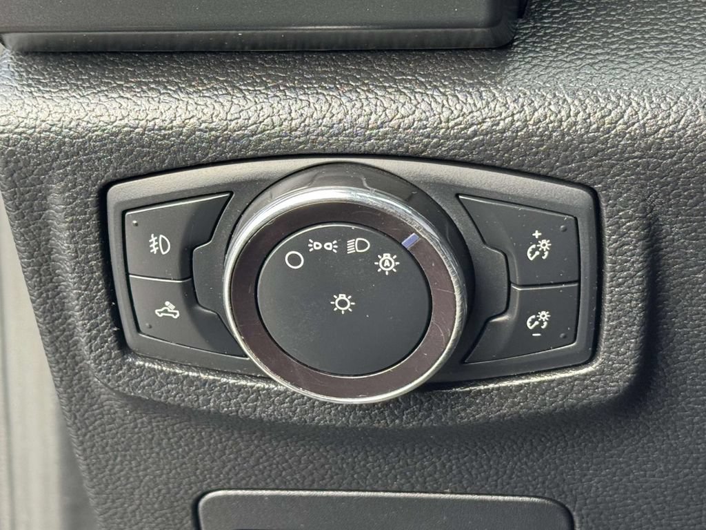 Used 2019 Ford F150 XLT w/ Equipment Group 302A Luxury AWD/4WD image 28