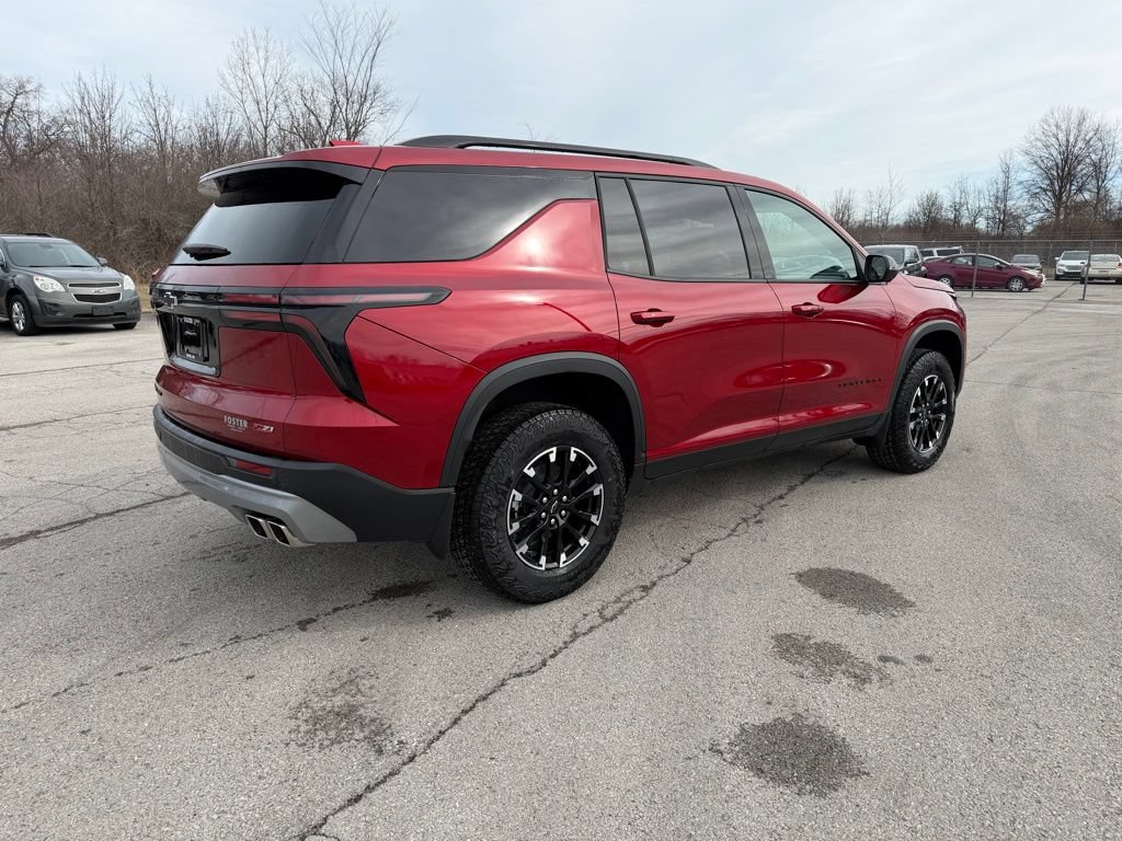 Used 2025 Chevrolet Traverse Z71 w/ Driver Confidence Package AWD/4WD image 7