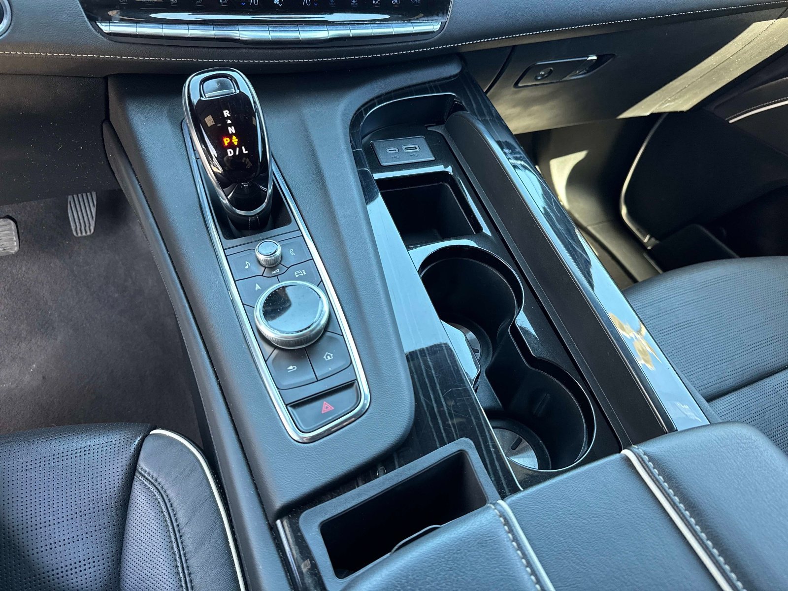 Used 2024 Cadillac Escalade Sport image 28