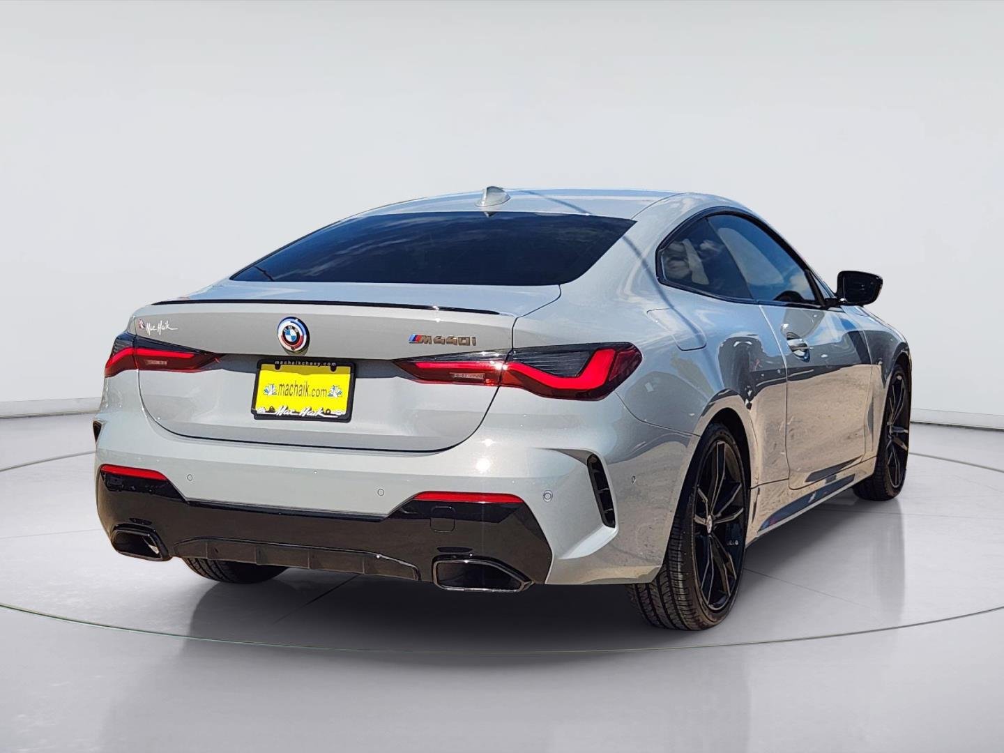 Used 2023 BMW M440i Coupe w/ Premium Package RWD image 7