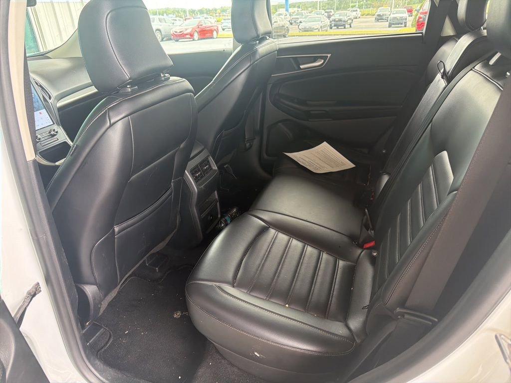 Used 2024 Ford Edge SEL AWD/4WD image 2