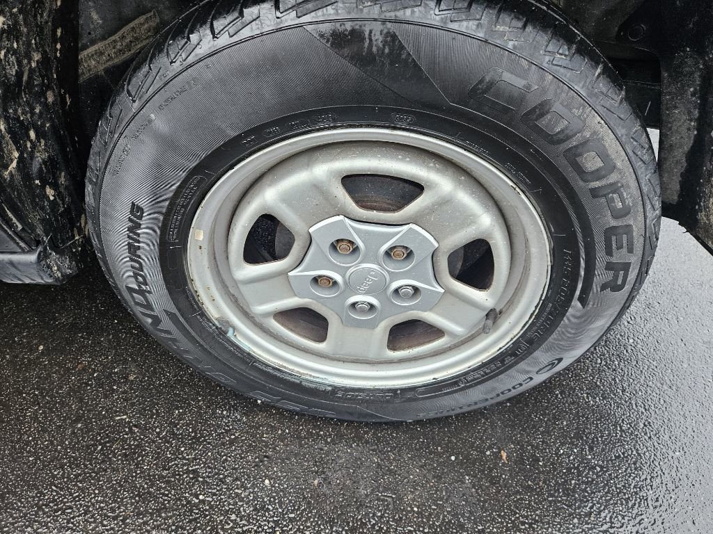 Used 2016 Jeep Patriot Sport w/ Power Value Group image 20