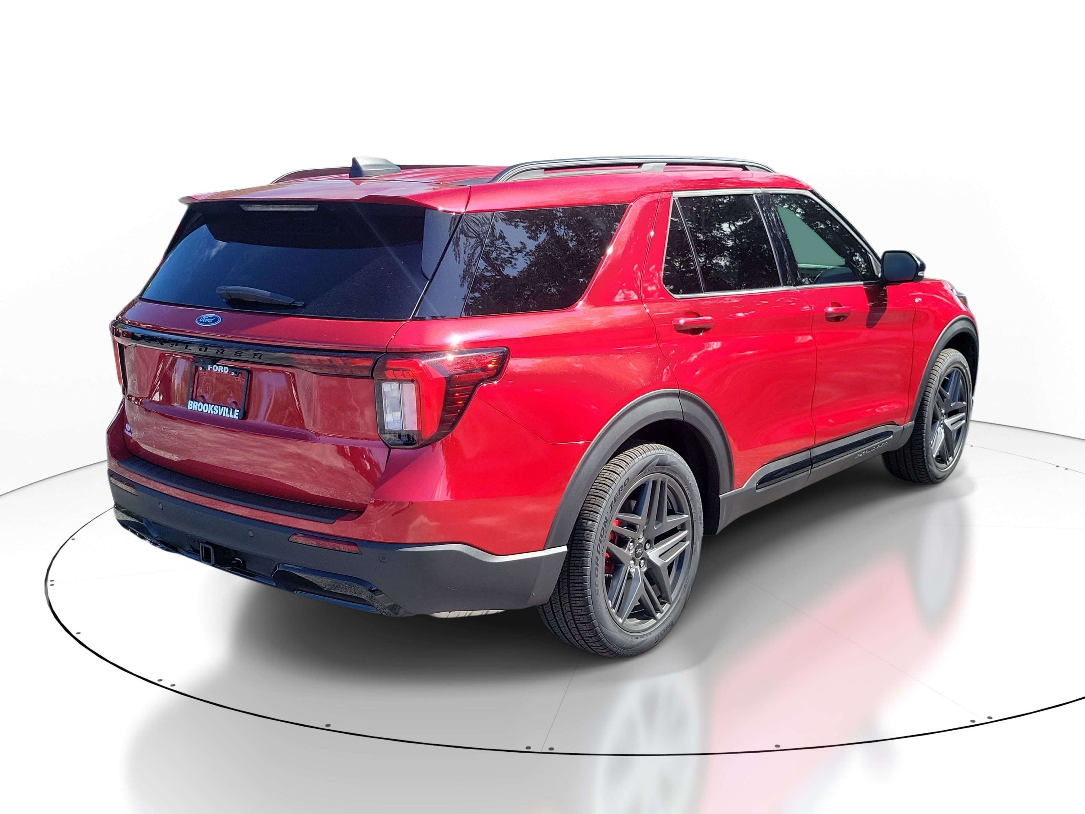 New 2026 Ford Explorer ST-Line w/ ST-Line Street Pack RWD image 2