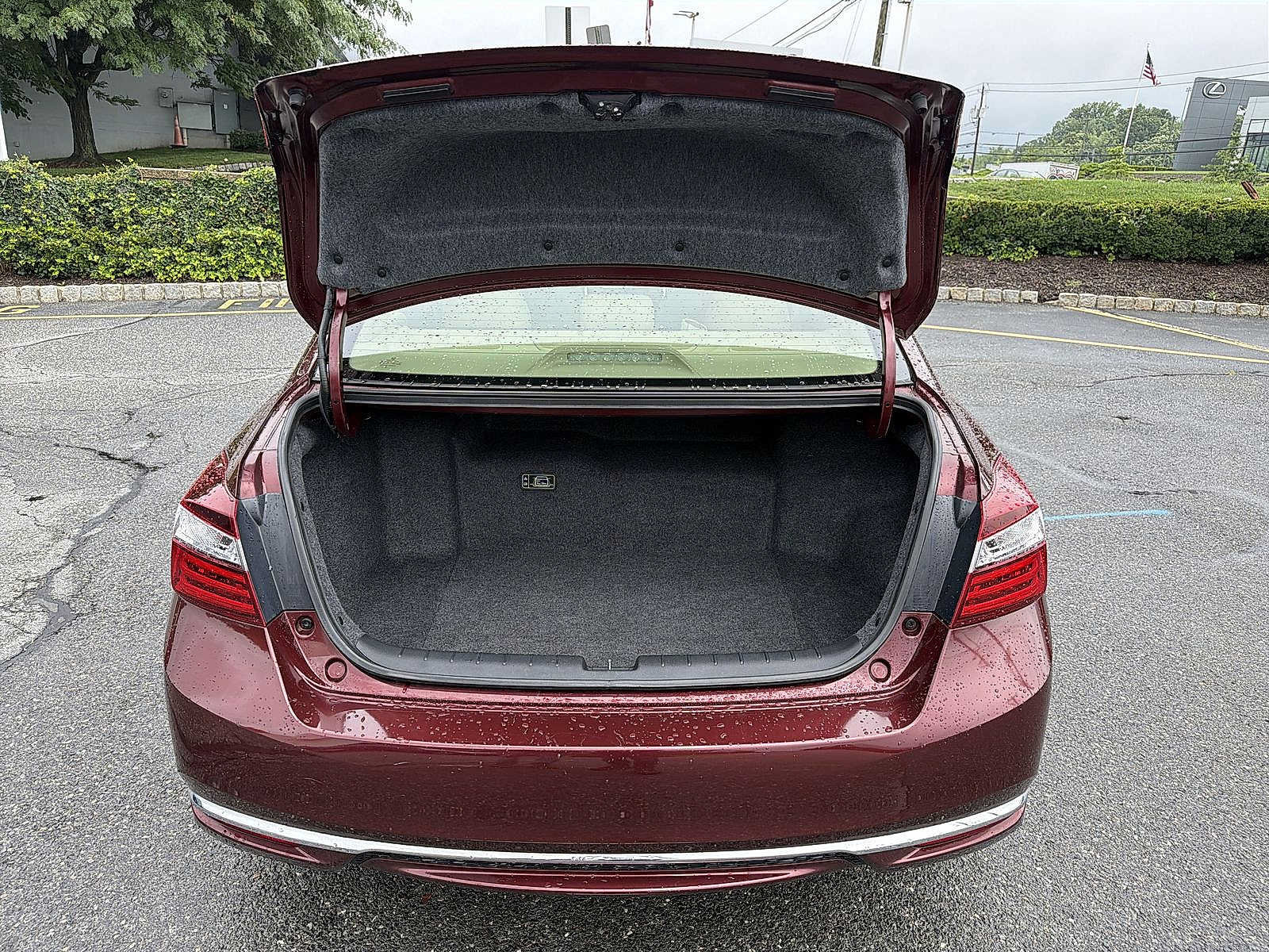 Used 2017 Honda Accord EX-L image 27
