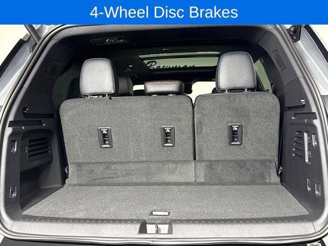 New 2026 Chevrolet Traverse RS image 16