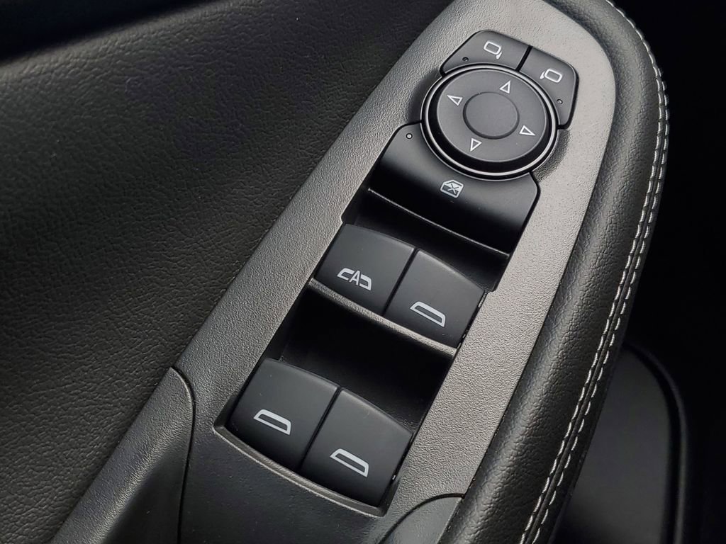 Used 2025 Buick Encore GX Preferred image 19