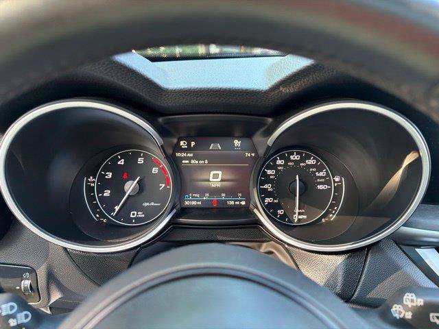 Used 2023 Alfa Romeo Stelvio Ti AWD/4WD image 34