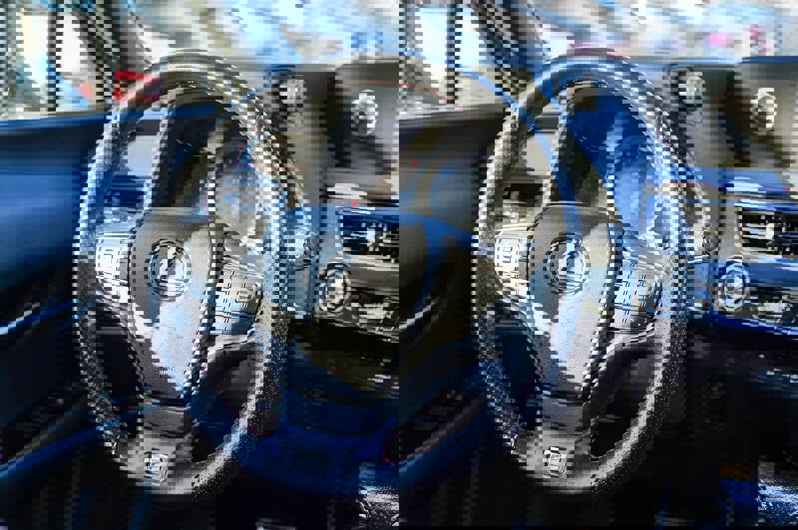 Used 2021 Lexus UX 200 F Sport w/ Accessory Package (Z2) image 15