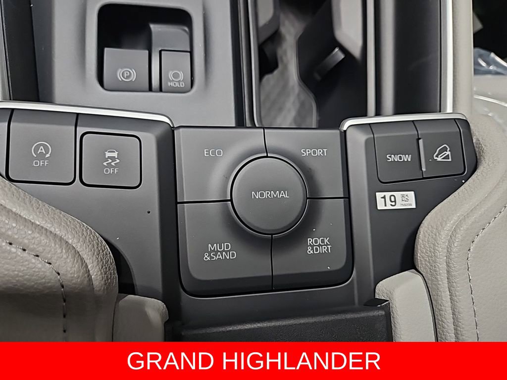 New 2026 Toyota Grand Highlander AWD image 26
