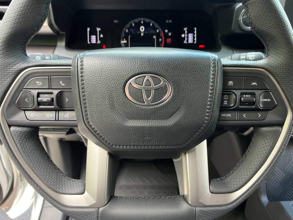New 2026 Toyota 4Runner SR5 AWD/4WD image 15