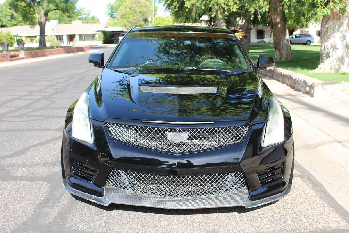 Used 2017 Cadillac ATS V w/ Carbon Fiber Package RWD image 4