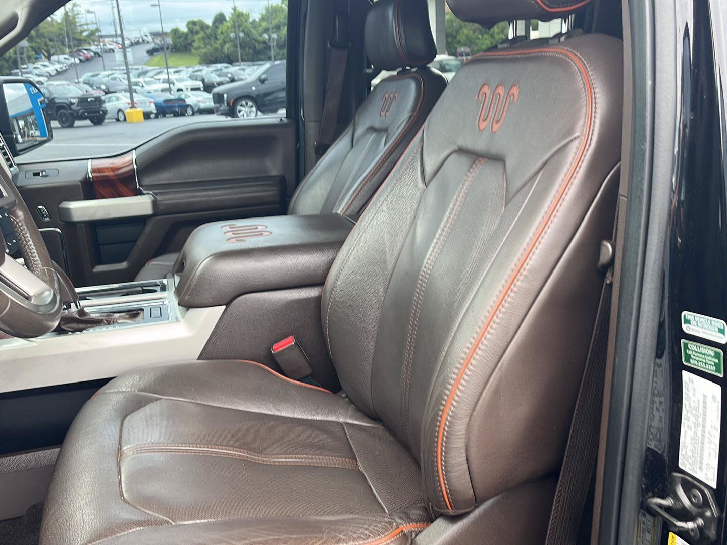 Used 2016 Ford F150 King Ranch w/ Equipment Group 601A Luxury AWD/4WD image 23