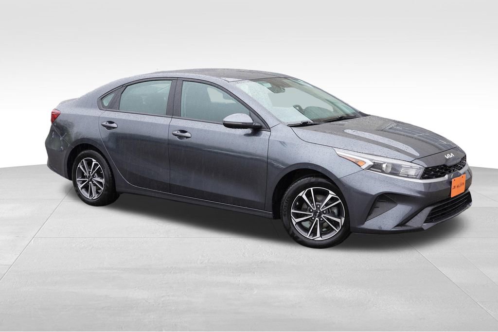 Certified 2024 Kia Forte LXS w/ LXS Technology Package FWD image 2