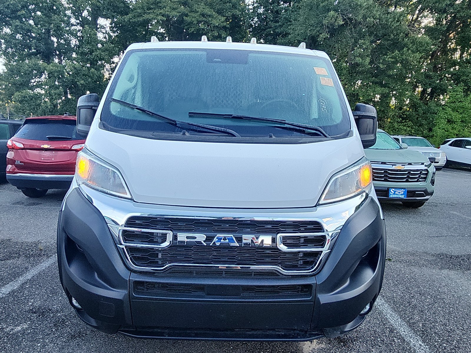 Used 2025 RAM ProMaster 2500 w/ U-Haul Equipment Group FWD image 8