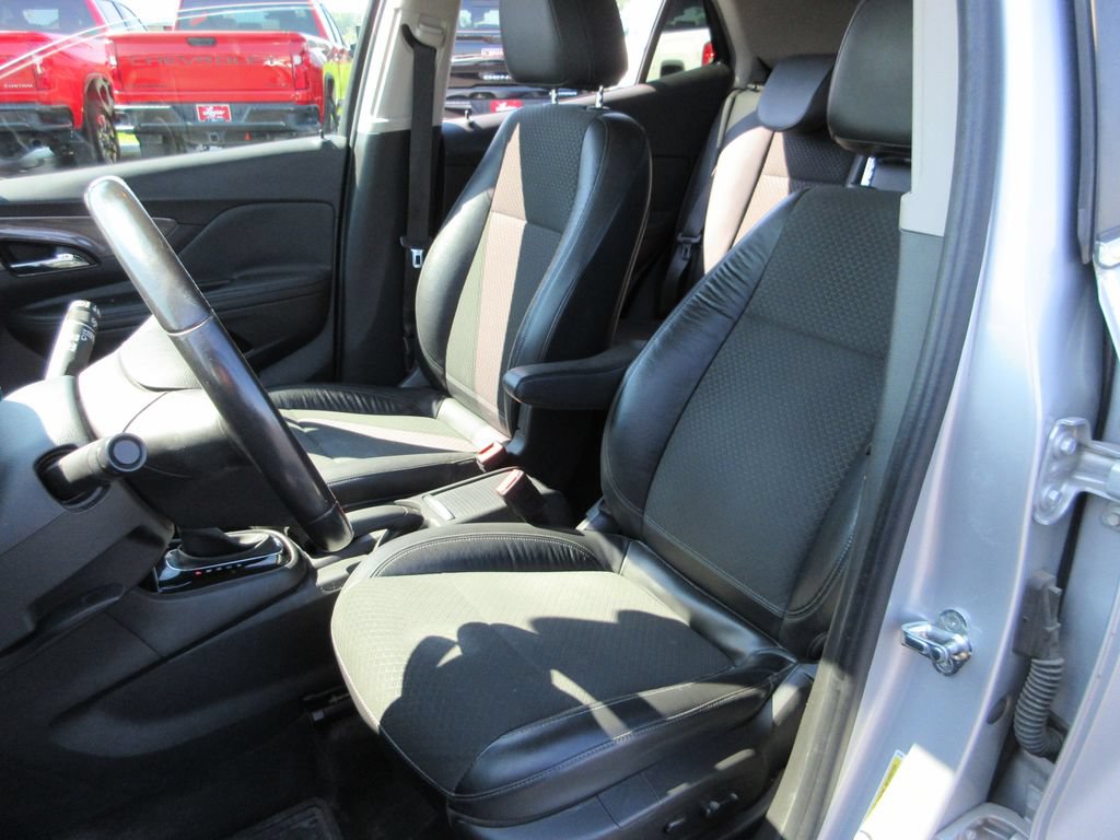 Certified 2017 Buick Encore Preferred FWD image 16