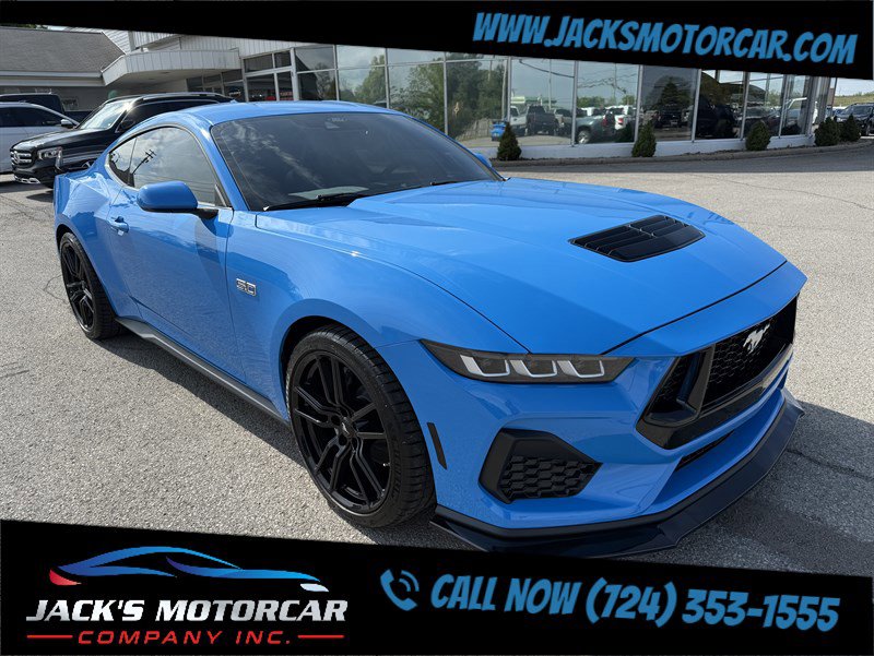 Used 2024 Ford Mustang GT Premium image 13