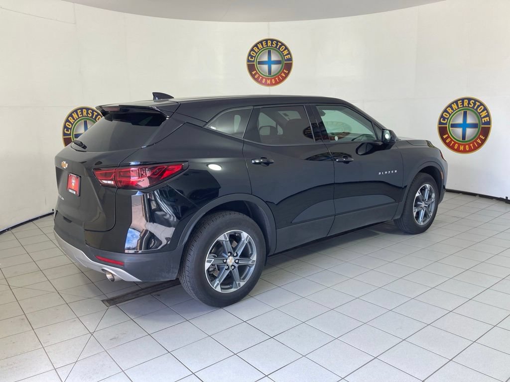 Used 2025 Chevrolet Blazer LT AWD/4WD image 20