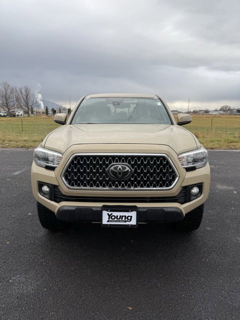 Certified 2018 Toyota Tacoma TRD Off-Road image 3