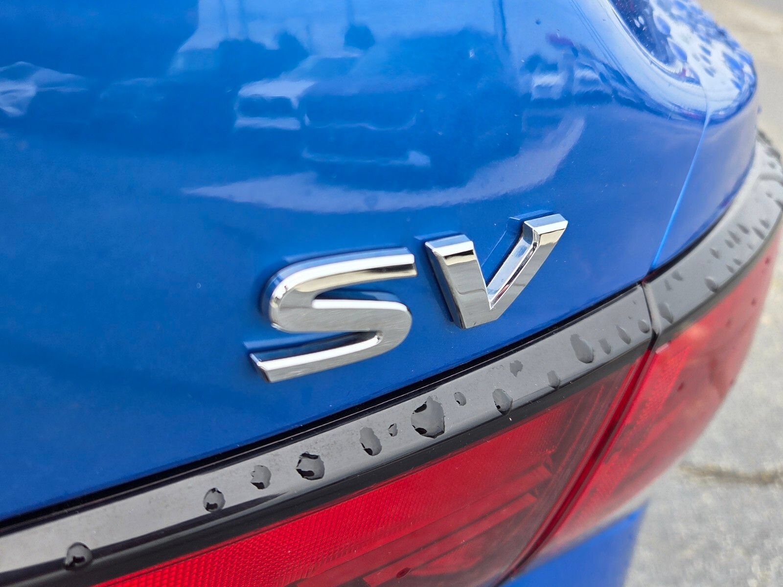 Used 2024 Nissan Sentra SV FWD image 12