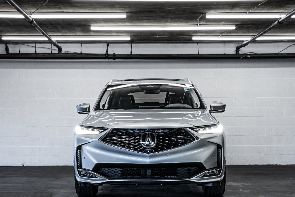 Certified 2026 Acura MDX w/ Advance Package AWD/4WD image 8