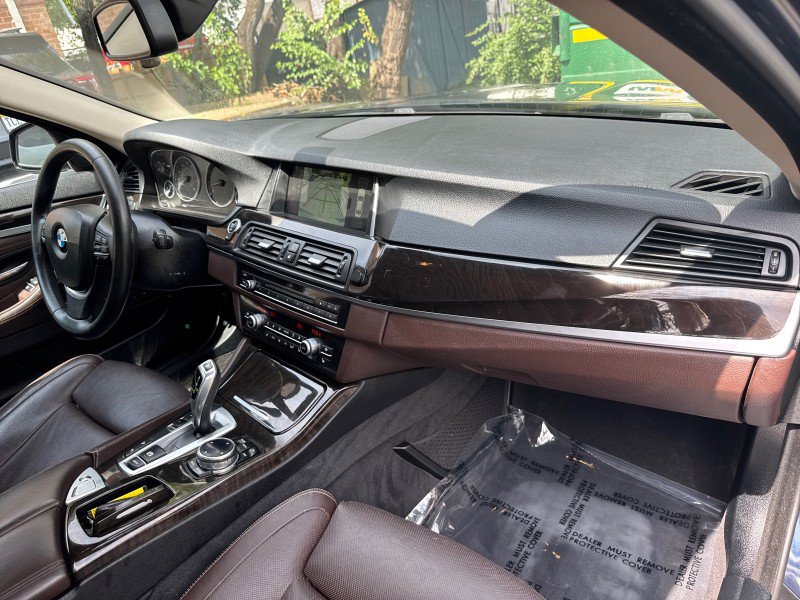 Used 2014 BMW 535i xDrive Sedan AWD/4WD image 24