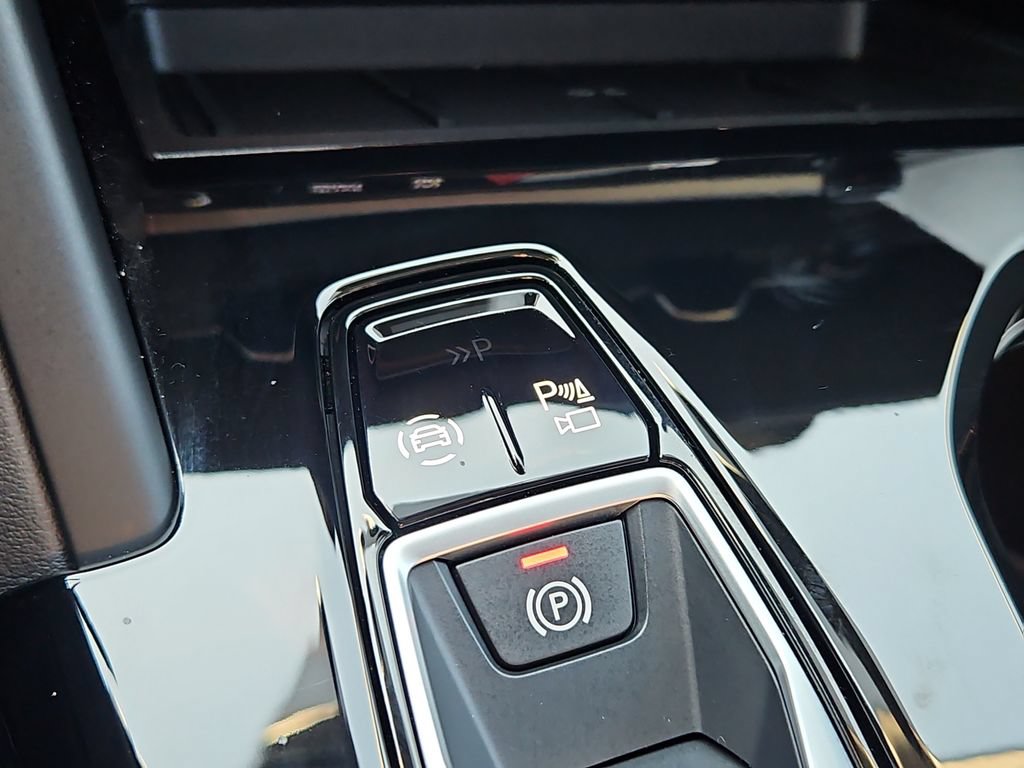 Certified 2025 Audi Q5 Premium Plus w/ Premium Plus AWD/4WD image 19